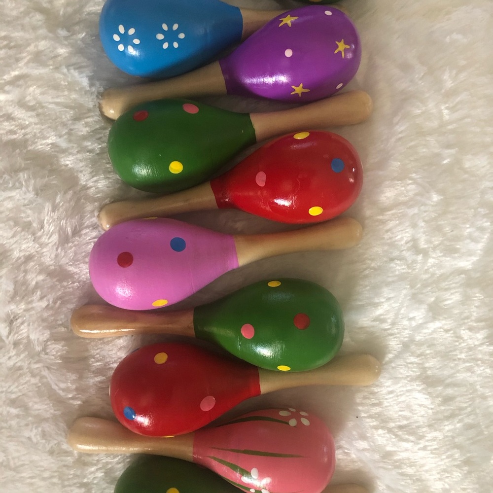 Cute, colorful mini maracas!